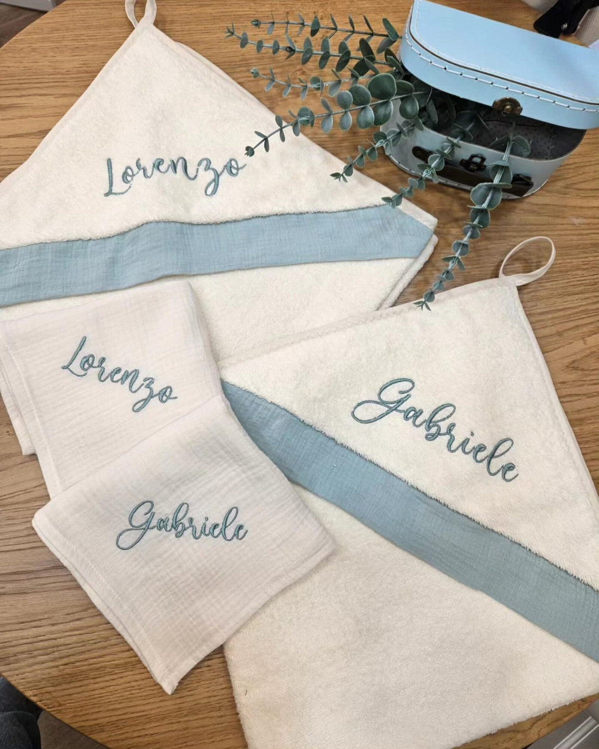 Accappatoio quadrato in spugna e mussola