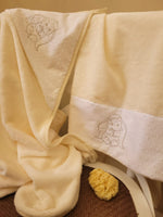 Coordinato in spugna di bamboo, accappatoio e telo bagnetto