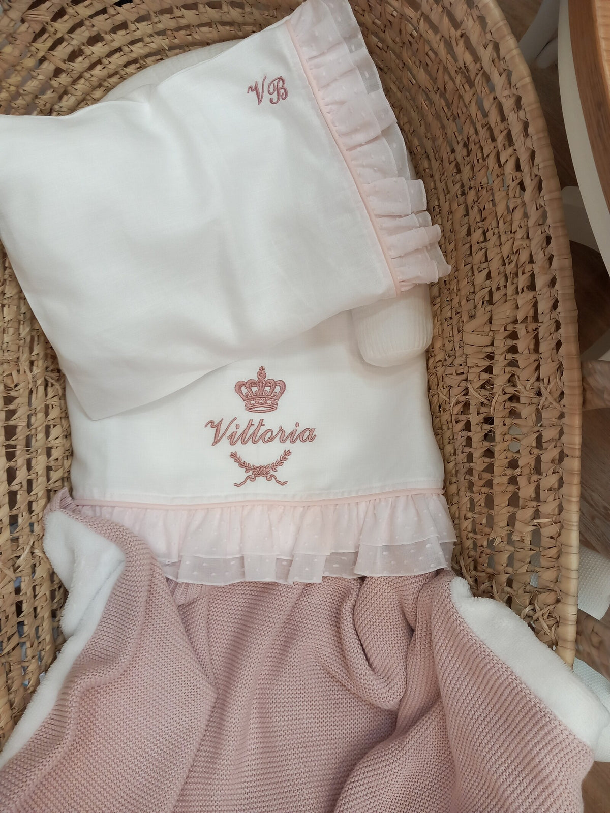 Lenzuolino con doppia rouche di plumetis