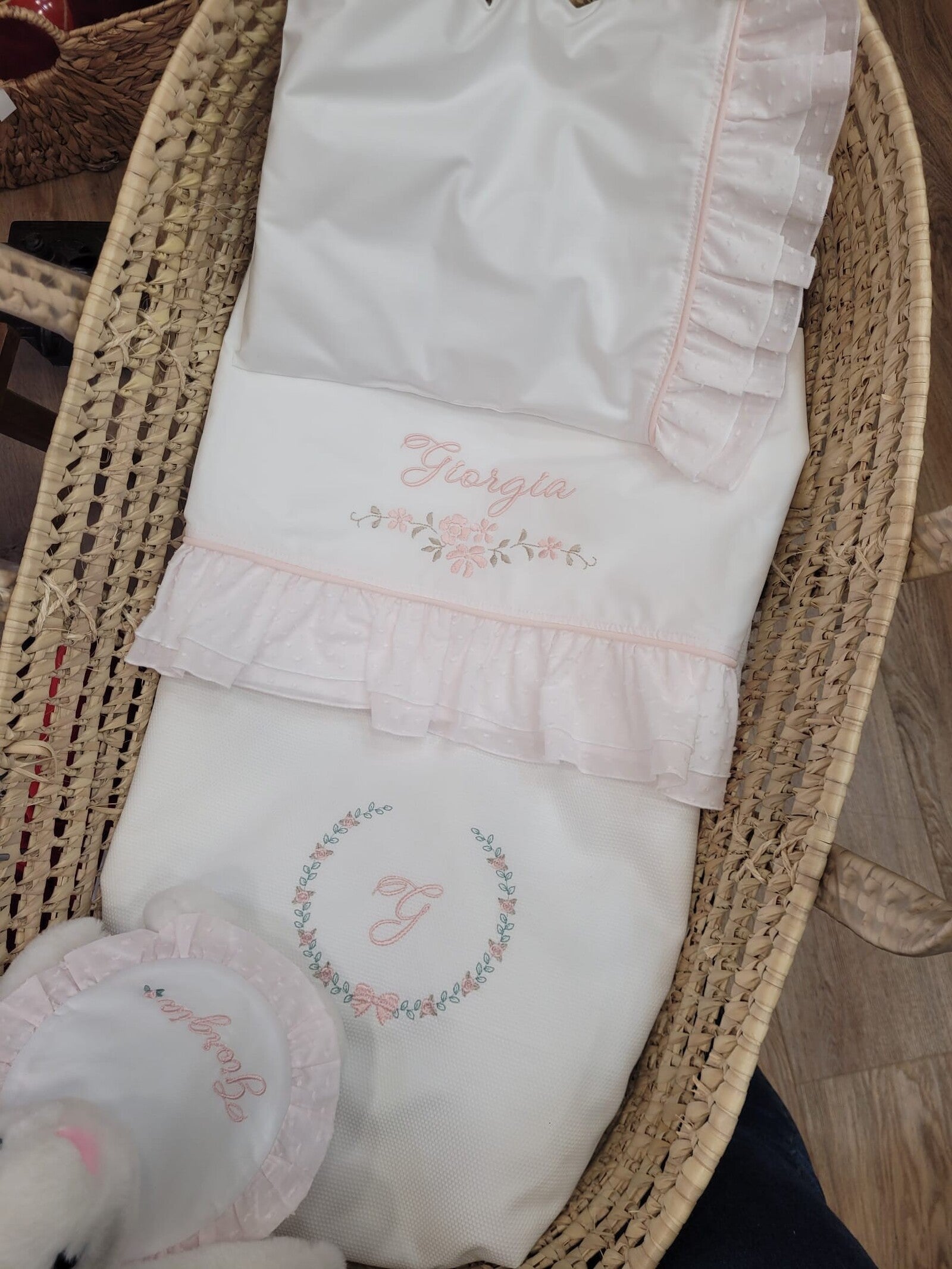 Lenzuolino con doppia rouche di plumetis