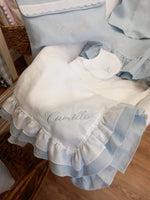 Quadrato in lino con doppia rouche