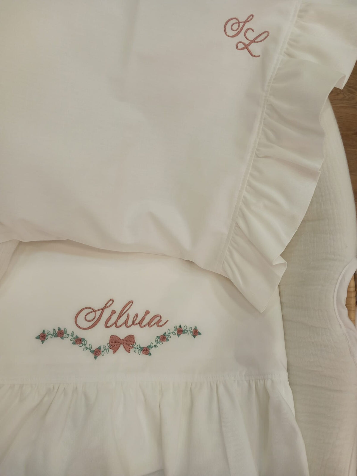 Lenzuolino personalizzato con rouche