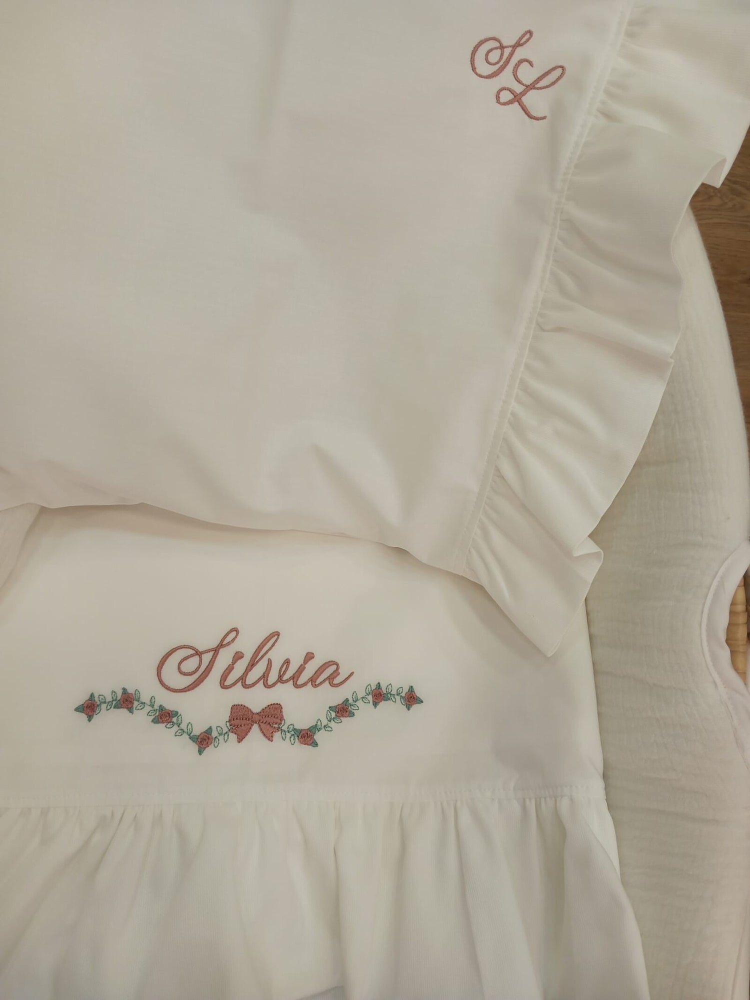 Lenzuolino personalizzato con rouche