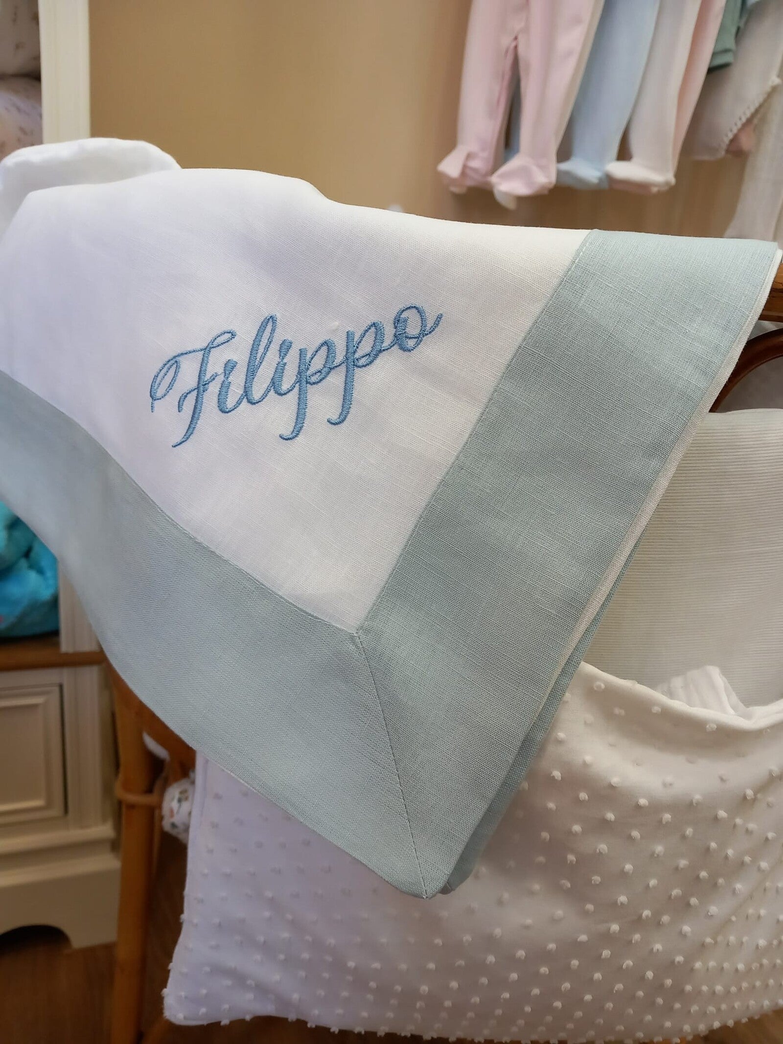 Coordinato bavaglino e quadrato in puro lino