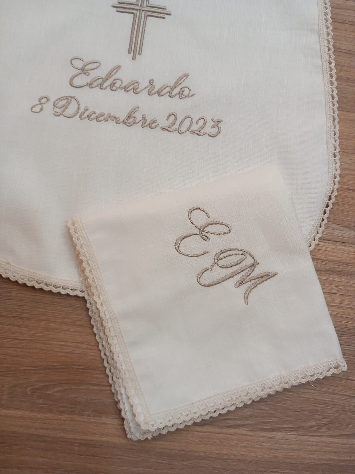 Fazzoletto battesimale con merlettino