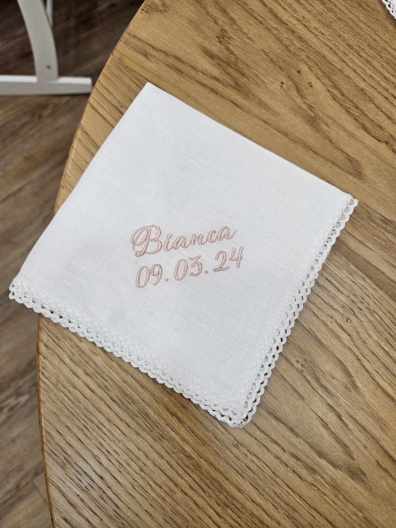 Fazzoletto battesimale con merlettino