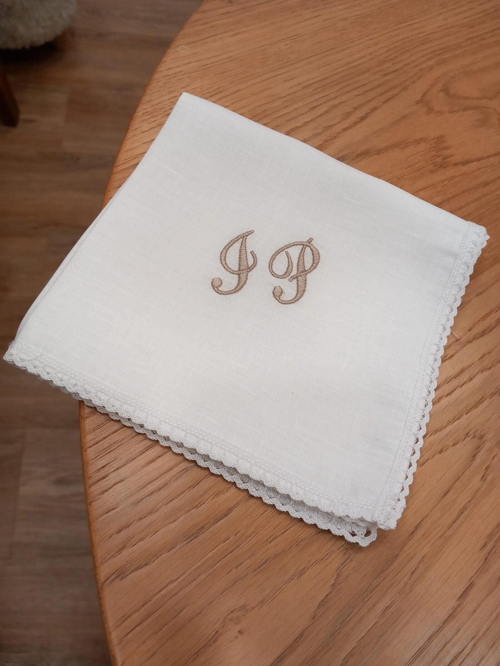 Fazzoletto battesimale con merlettino