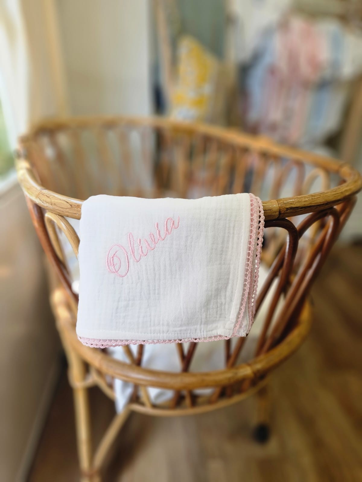 Quadrato in cotone con merlettino