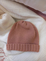 Completo tre pezzi a maglia, scaldacuore con pantaloni e cappellino