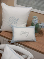 Cuscino Monogram in lino