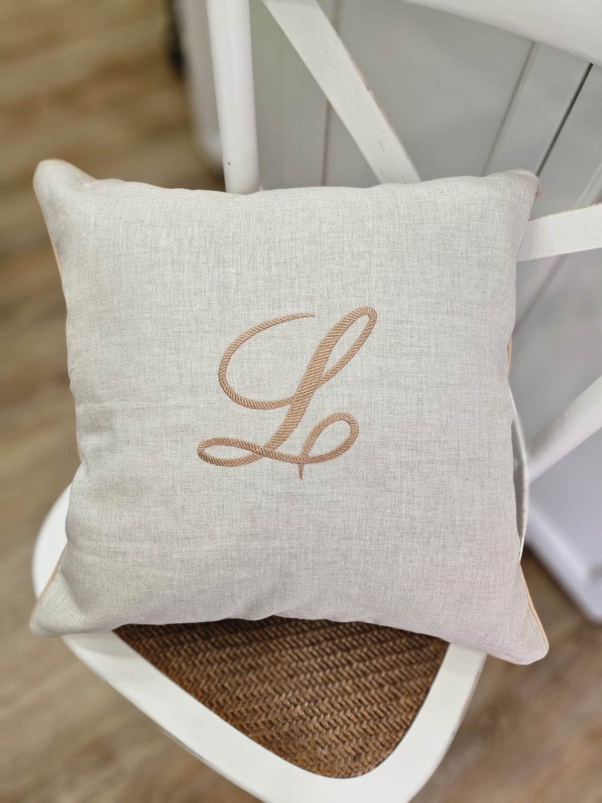 Cuscino Monogram in lino