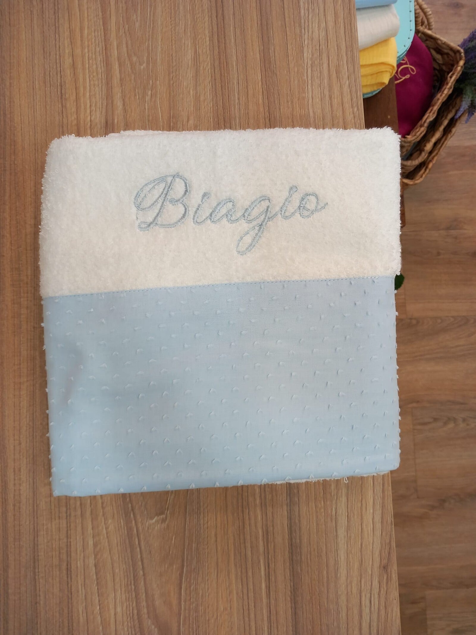 Telo bagnetto in spugna di cotone e plumetis