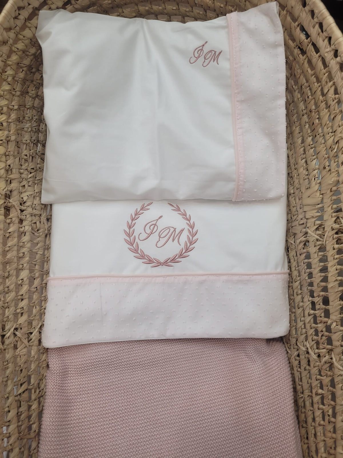 Lenzuolino con profilo e fascia di plumetis