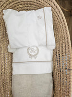 Lenzuolino con profilo e fascia di plumetis