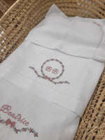 Coordinato per carrozzina in puro lino bianco