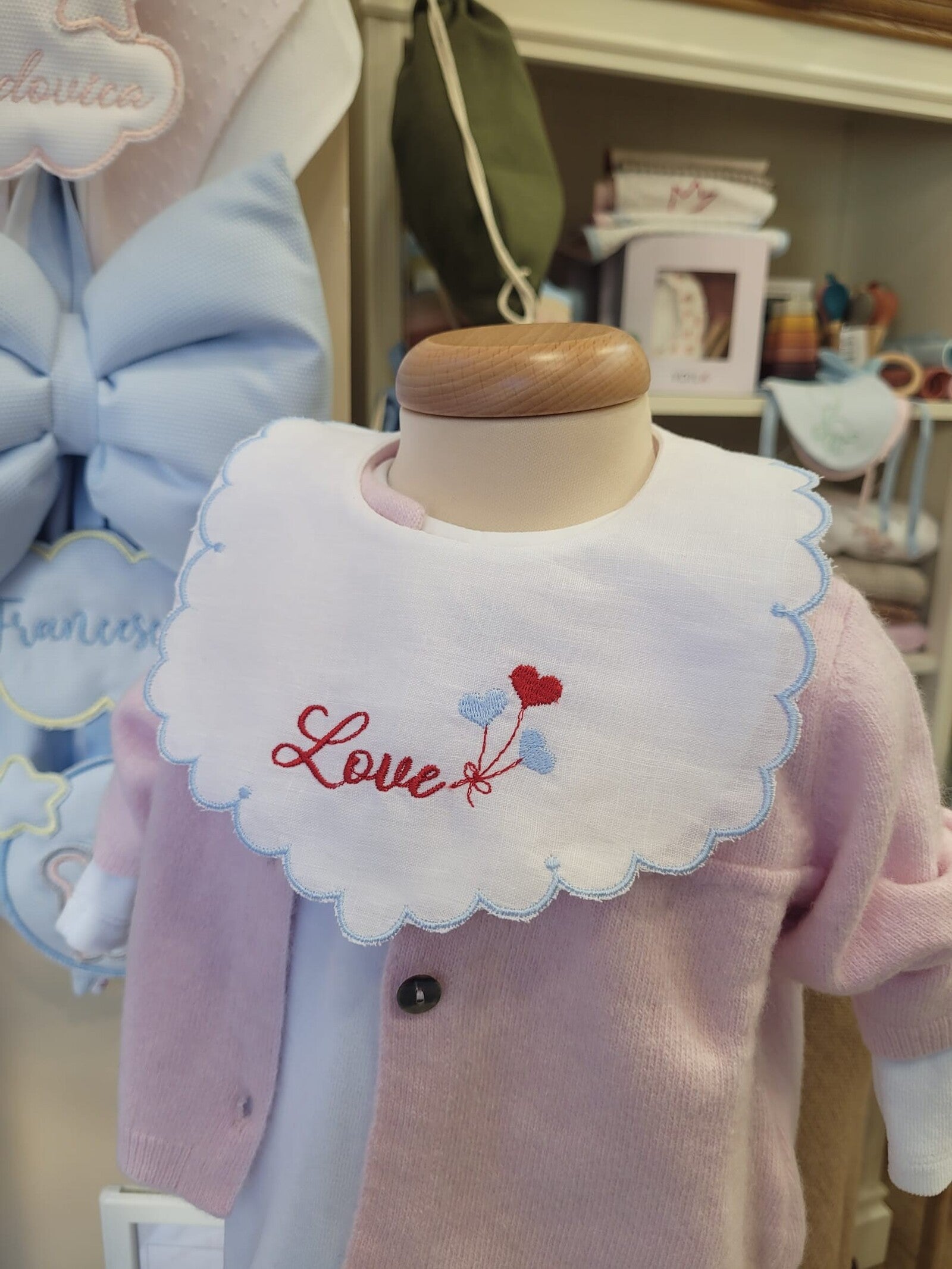 Bavaglino in lino bianco Love