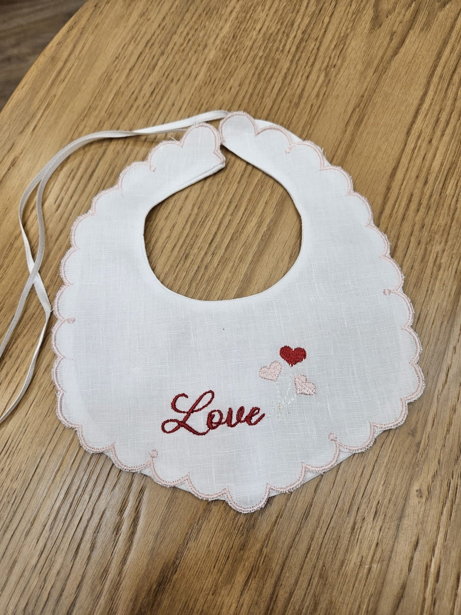 Bavaglino in lino bianco Love