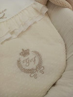 Copertina neonato in plumetis con rouche