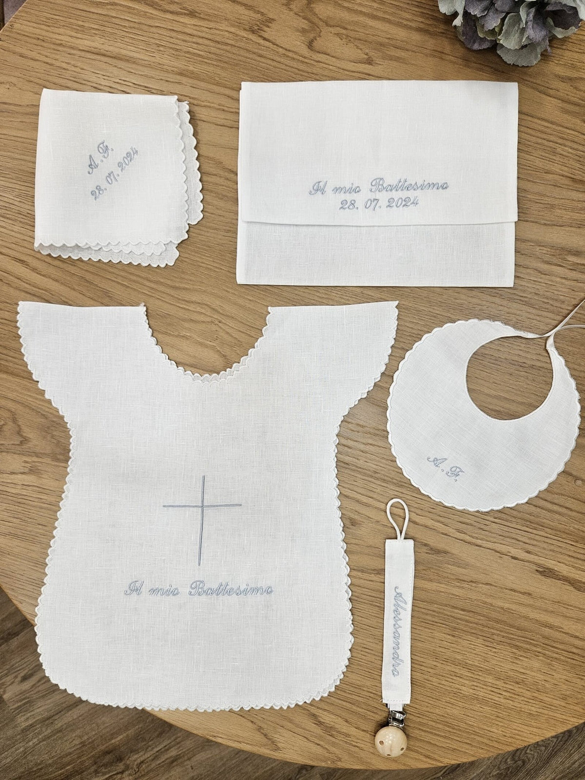 Coordinato Battesimo con smerlo in lino