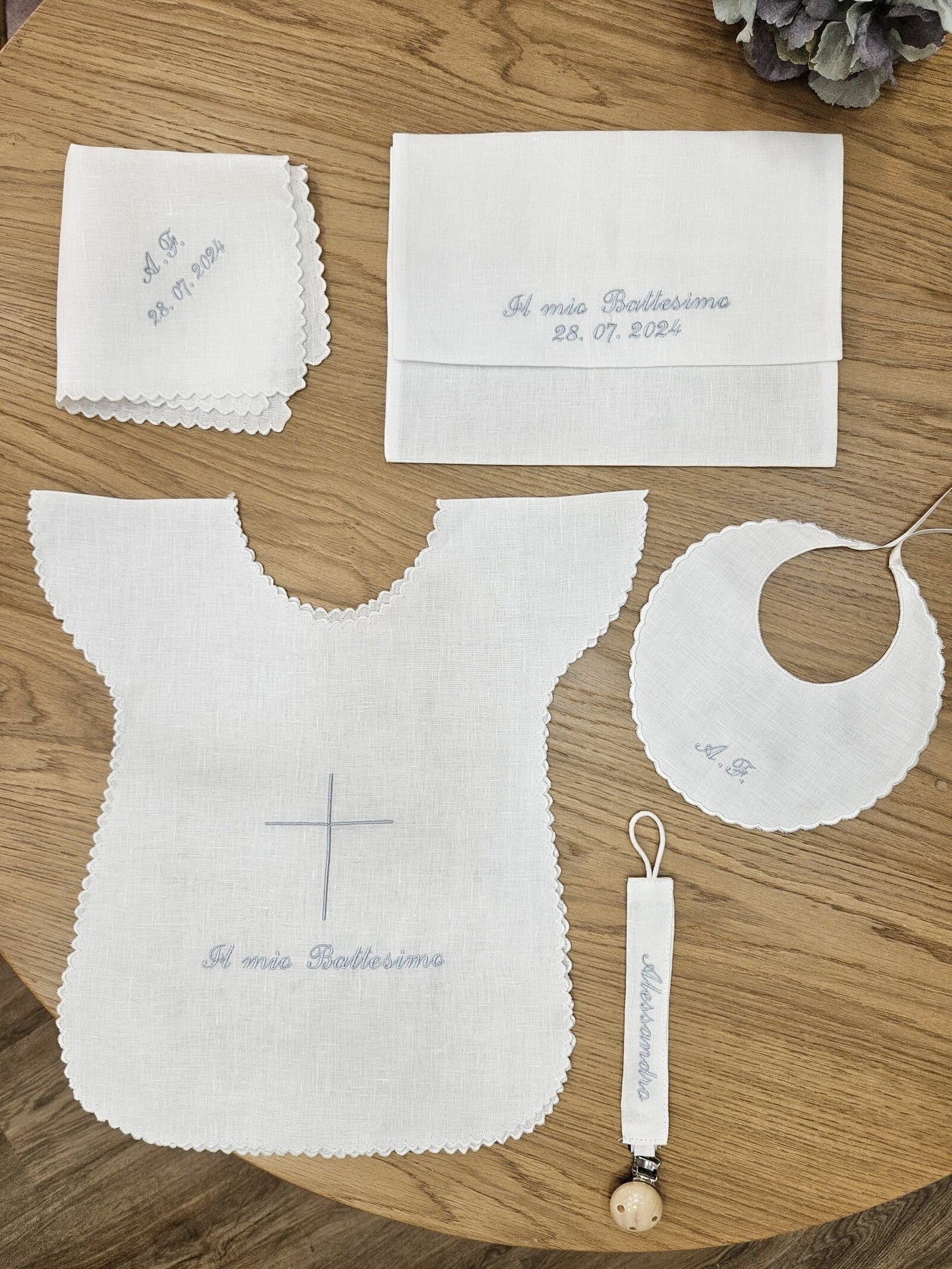 Coordinato Battesimo con smerlo in lino