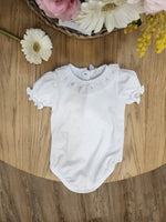 Body mezza manica con colletto a rouche con ricamo di boccioli