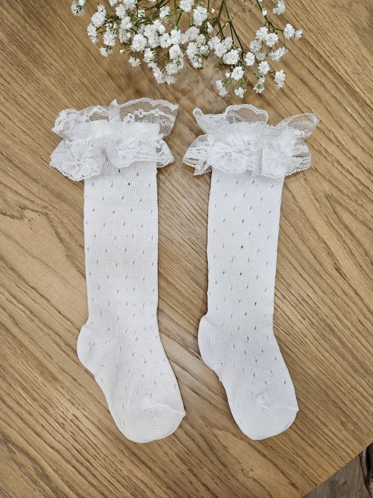 Calze in cotone traforato con pizzo