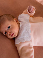 Tutina in velluto con colletto in pizzo sangallo