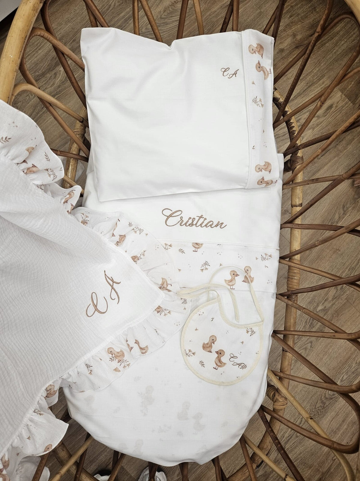 Coordinato mousse lenzuolino, quadrato e bavaglino