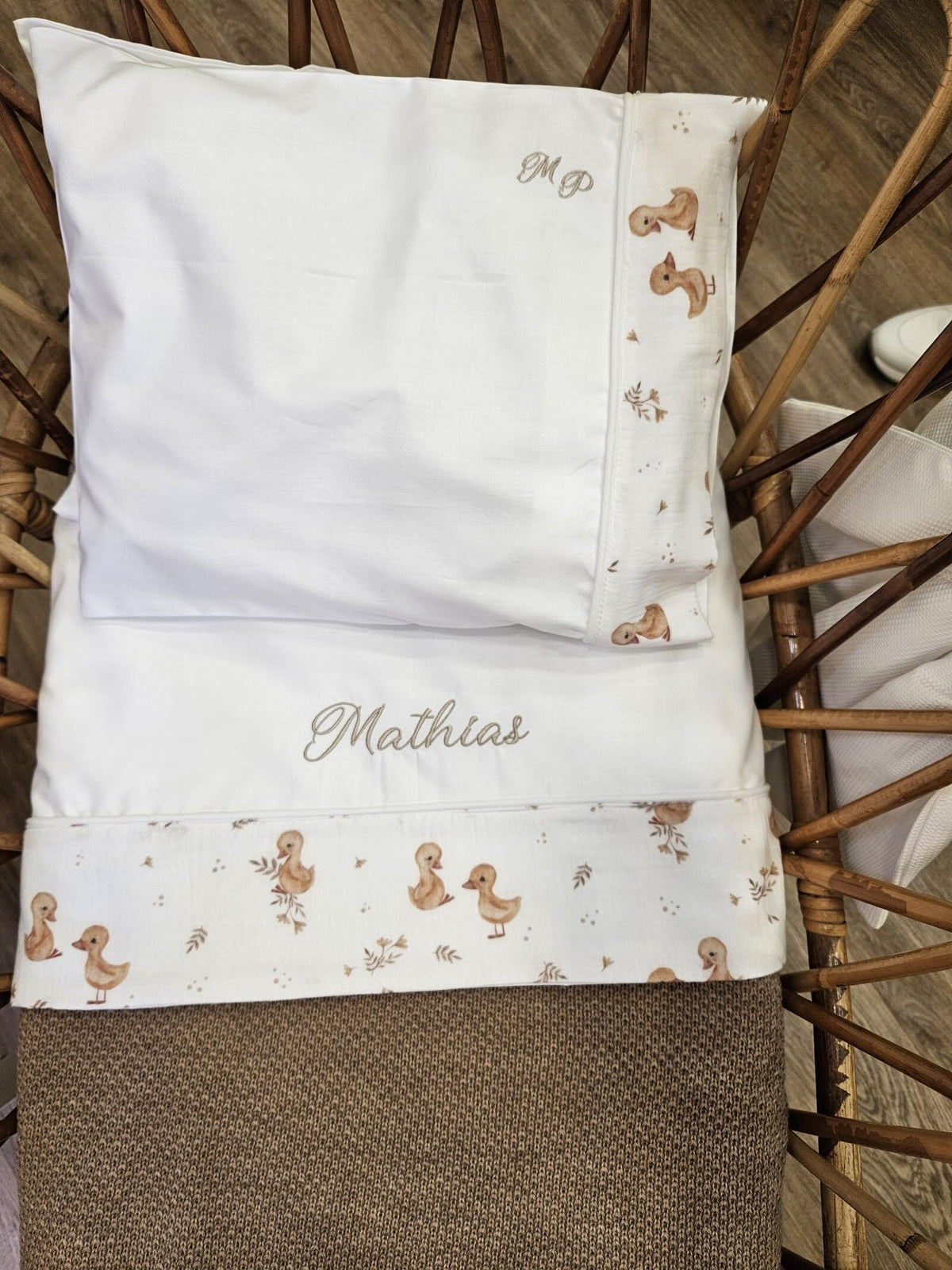 Coordinato mousse lenzuolino, quadrato e bavaglino