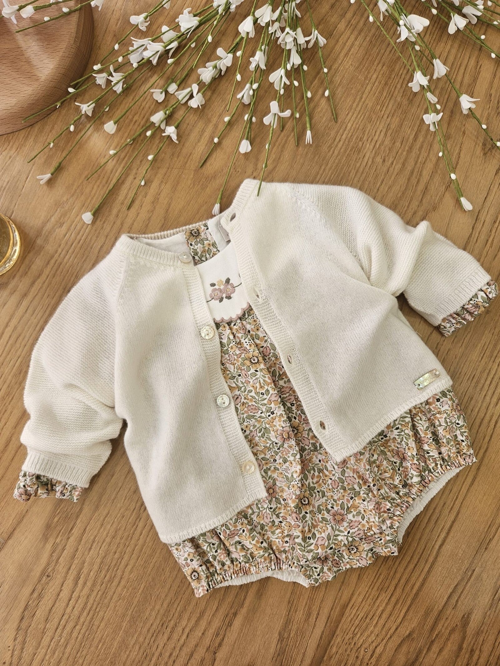 Cardigan in lana misto cashmere