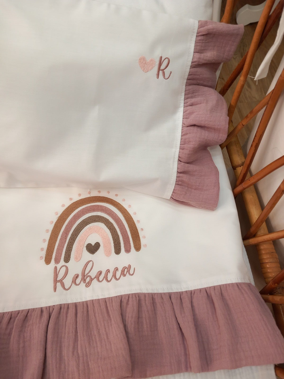 Lenzuolino in mussola di cotone con rouche