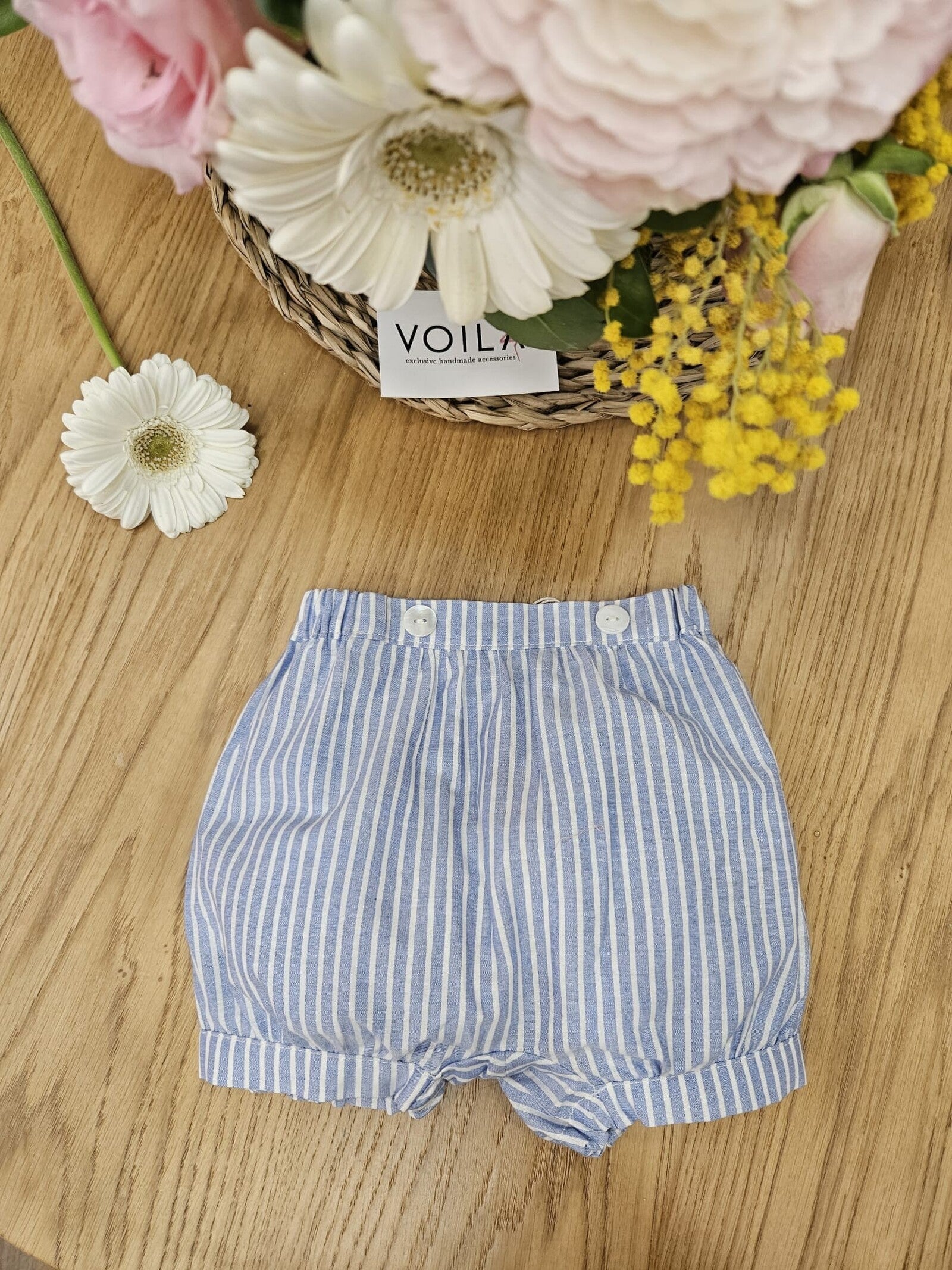 Pantaloncini in cotone a righe