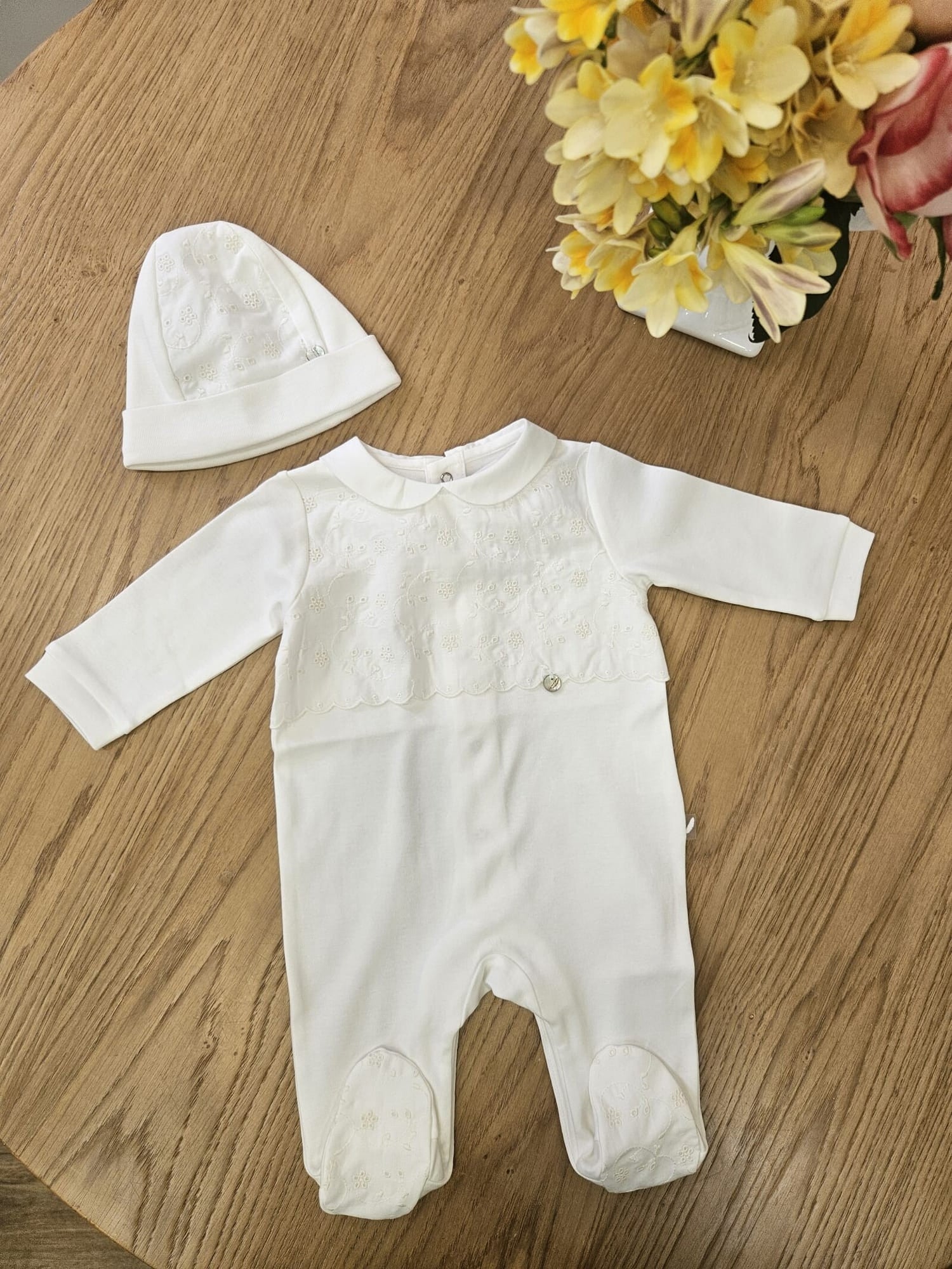 Tutina neonato con cappellino in jersey di cotone