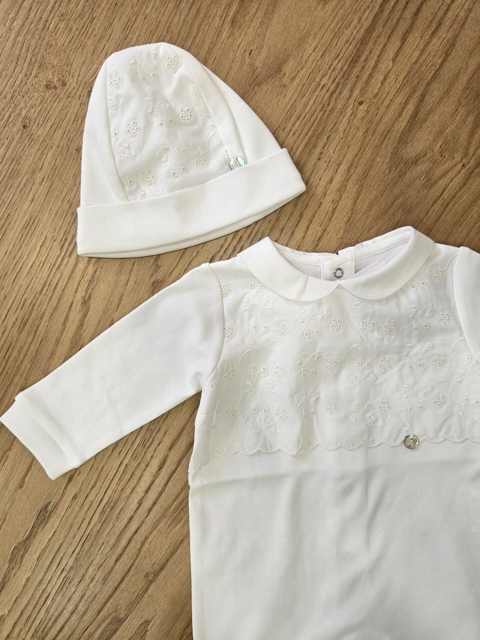 Tutina neonato con cappellino in jersey di cotone