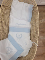 Coordinato culletta, Lenzuolino in lino e pizzo sangallo con copertina