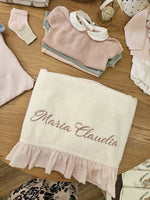 Telo bagnetto in spugna di cotone con rouche in plumetis