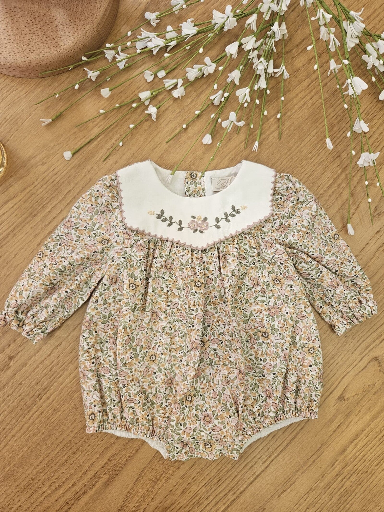 Pagliaccetto neonato in cotone