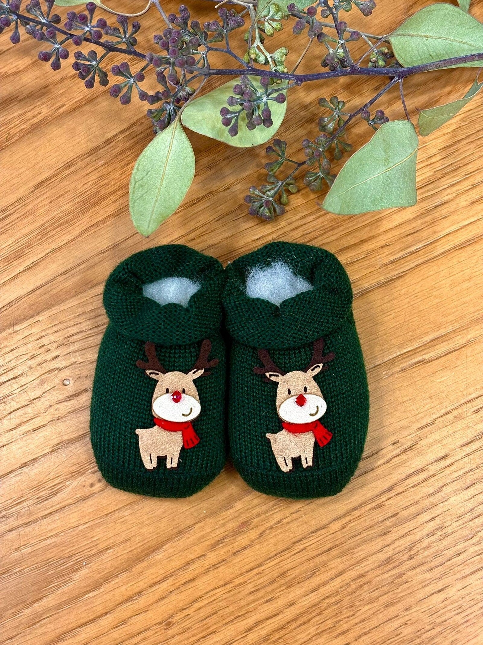Scarpine neonato in lana con renna di Natale