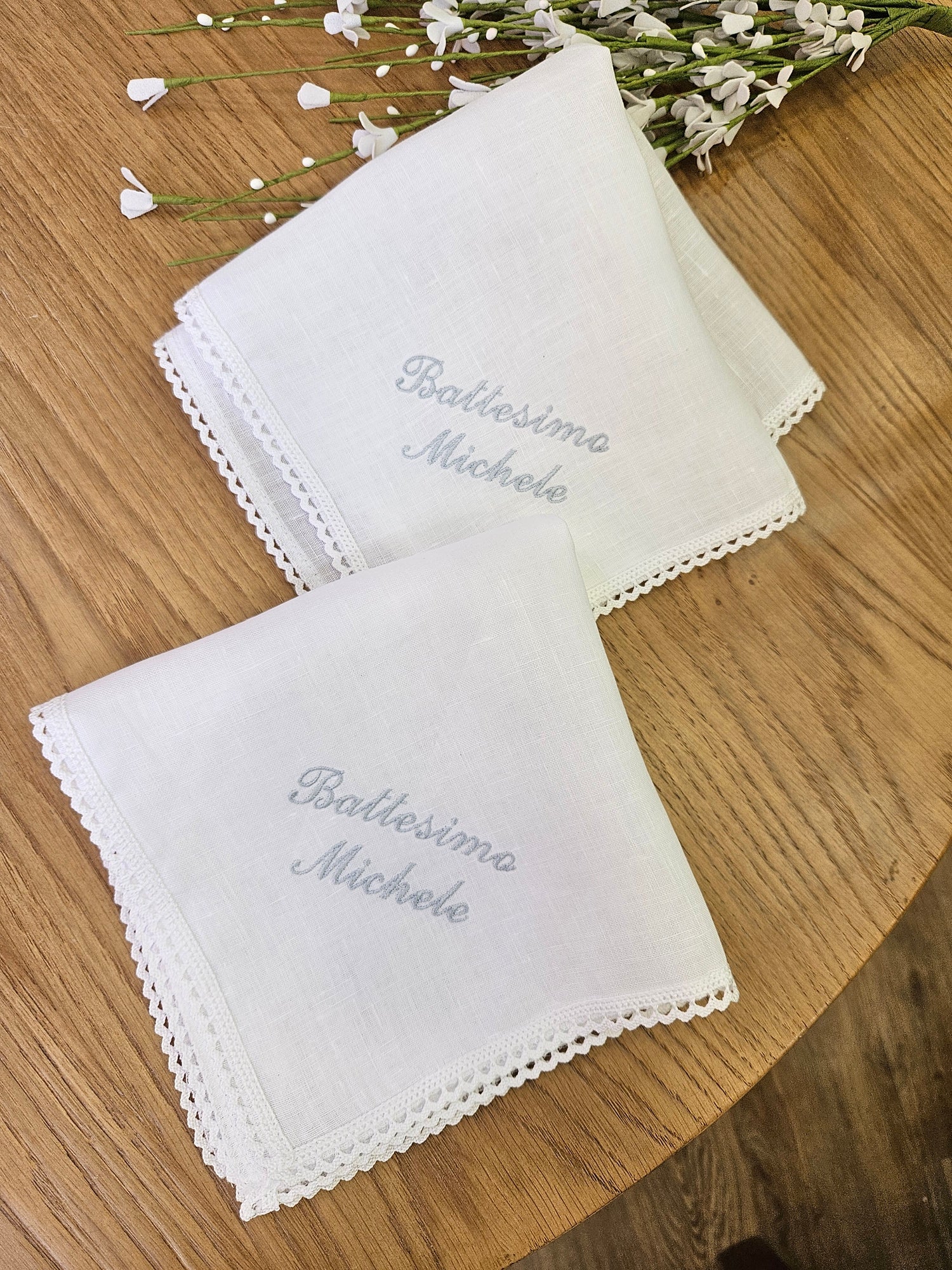 Fazzoletto battesimale con merlettino