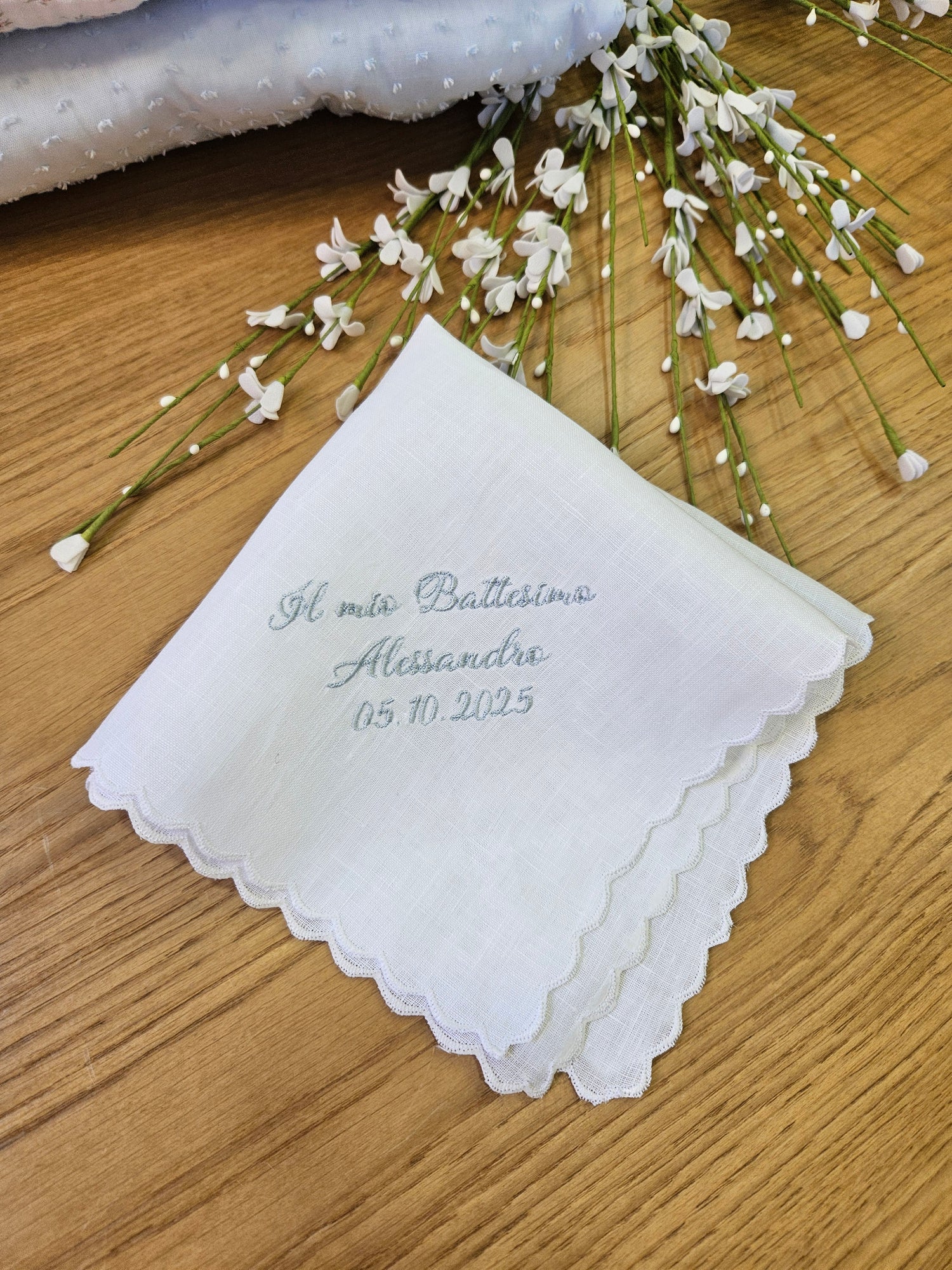 Fazzoletto battesimale con smerlo