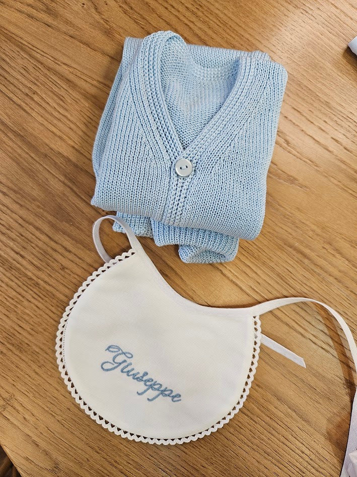 Bavaglino neonato in piquè di cotone bianco