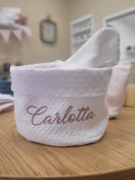 Cestino portatutto neonato rivestito in plumetis