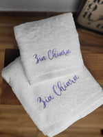 Coppia di asciugamani in spugna di cotone bianca