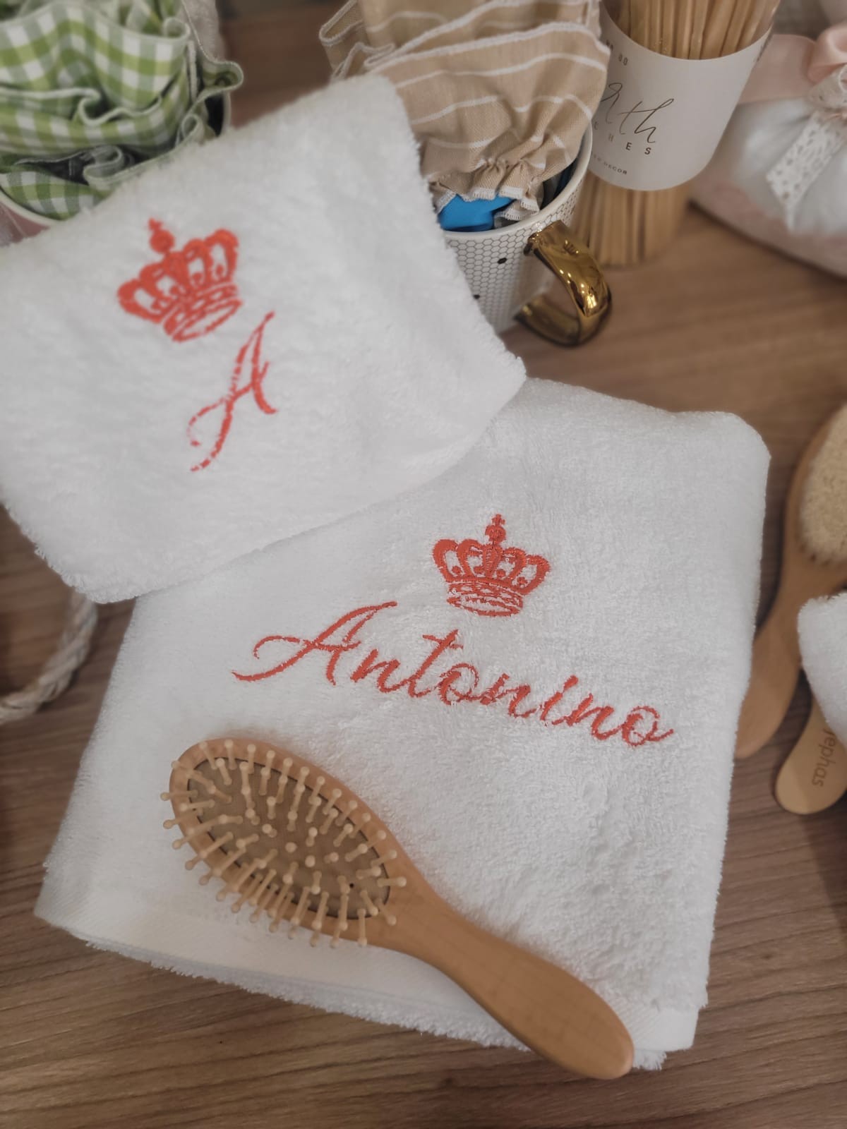 Coppia di asciugamani in spugna di cotone bianca