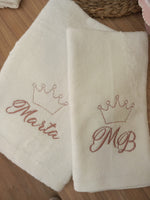 Coppia di asciugamani in spugna di cotone bianca