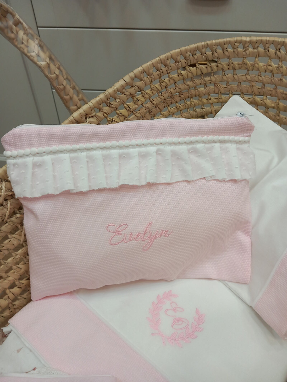 Borsello baby love con rouche in plumetis