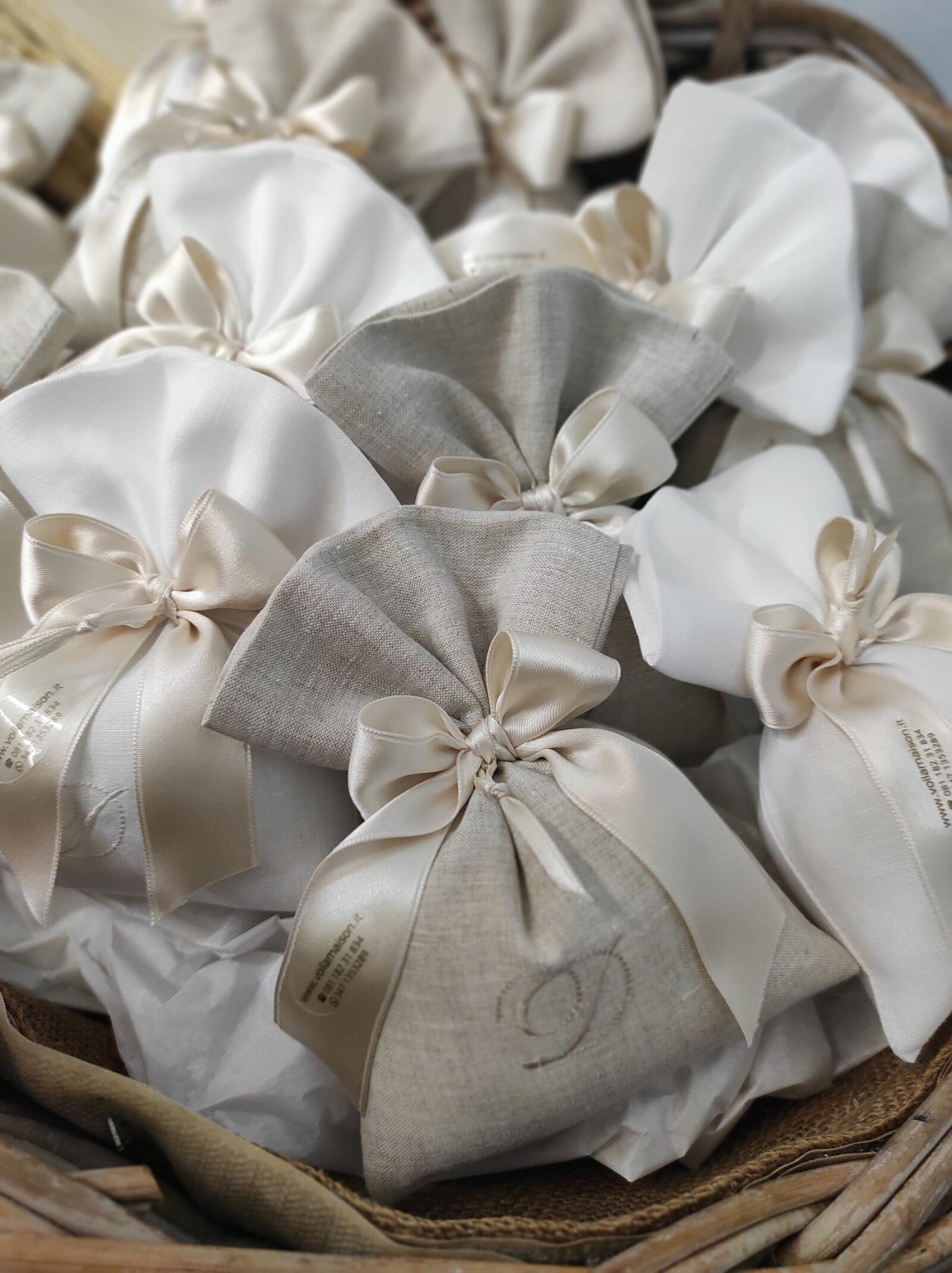 Sacchetto portaconfetti in lino