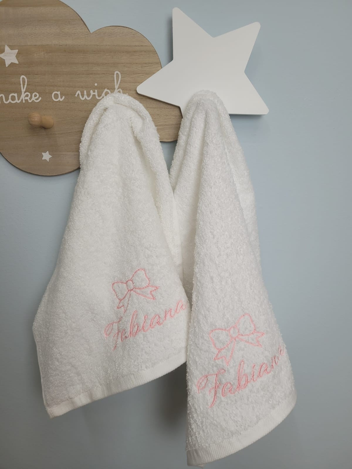 Asciugamanino in spugna personalizzato con il nome