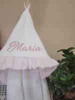 Accappatoio neonato in spugna bianca e rouche in plumetis