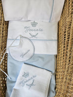 Coordinato nascita in cotone bianco con bavaglino